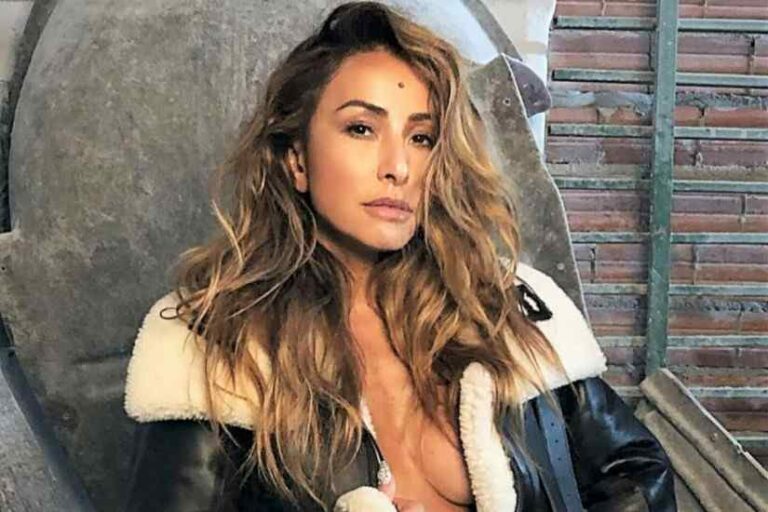 Sabrina Sato